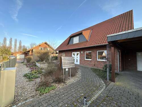 Foto - Haus zum Kaufen in Ribbesbüttel 449.000,00 € 182 m²