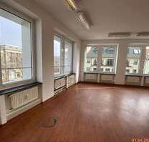 Büro in Berlin 7.485,00 € 356.43 m²