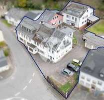 Haus zum Kaufen in Riveris 480.000,00 € 498 m²