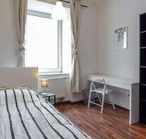 WG-Zimmer in München 925,00 € 14 m²