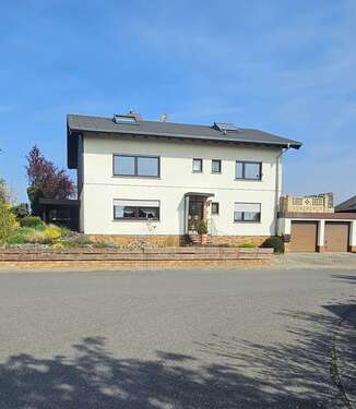 Foto - Haus zum Kaufen in Reinheim 680.000,00 € 274.2 m²