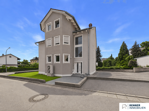 Foto - Haus zum Kaufen in Lappersdorf 1.500.000,00 € 367.5 m²