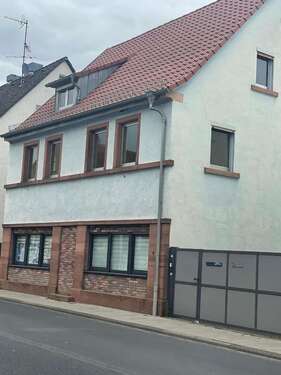 Foto - Haus zum Kaufen in Kleinwallstadt 699.000,00 € 330 m²