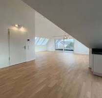 Wohnung zum Mieten in Siegburg 1.750,00 € 126 m²