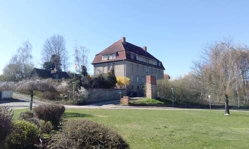 Foto - Wohnung zum Mieten in Klein Wanzleben 479,00 € 120 m²