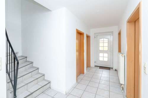 Foto - Haus zum Kaufen in Drochtersen 238.000,00 € 113 m²