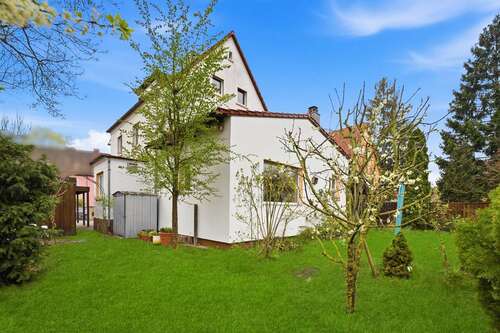 Foto - Haus zum Kaufen in Fürth 594.000,00 € 195.5 m²