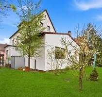 Haus zum Kaufen in Fürth 594.000,00 € 195.5 m²