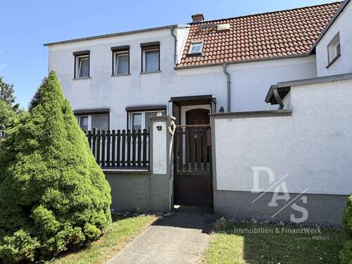 Foto - Haus zum Kaufen in Unseburg 39.000,00 € 81 m²