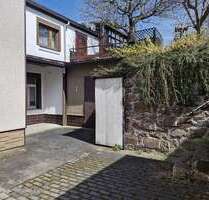 Haus zum Kaufen in Kirchberg 75.000,00 € 140 m²