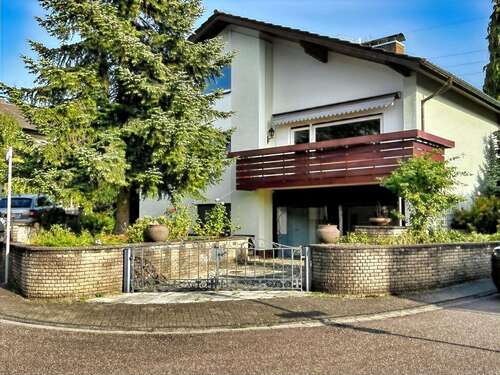 Foto - Haus zum Kaufen in Karlsruhe 669.000,00 € 170 m²