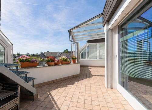 Foto - Wohnung zum Kaufen in Frankfurt am Main 1.950.000,00 € 339.06 m²