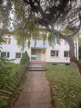 Foto - Haus zum Kaufen in Stuttgart 940.000,00 € 210 m²