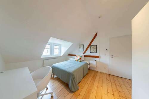 Foto - WG-Zimmer in Frankfurt am Main 730,00 € 18 m²
