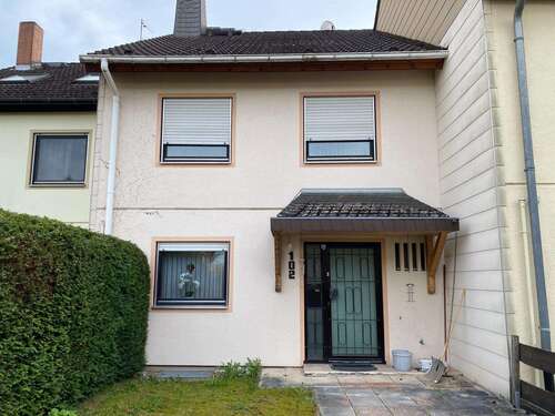 Foto - Haus zum Kaufen in Bad Homburg Obererlenbach 625.000,00 € 165 m²