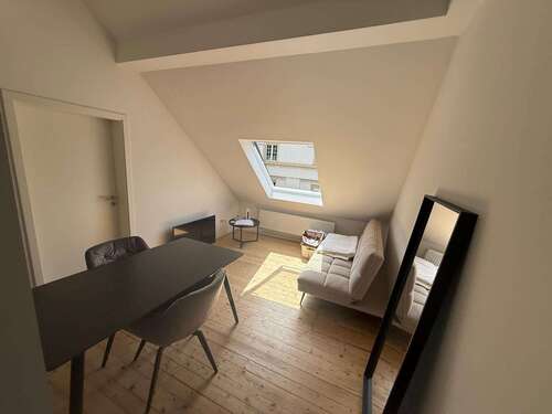 Foto - Wohnung zum Mieten in Karlsruhe 725,00 € 38 m²