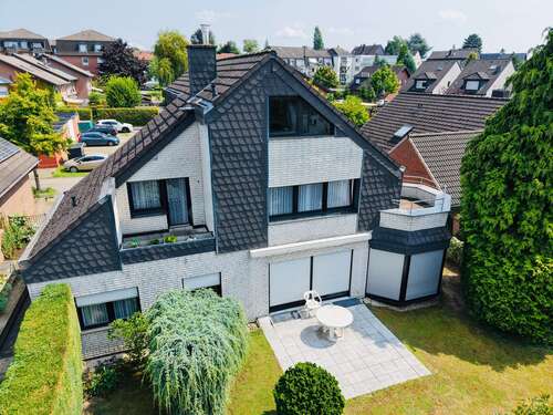 Foto - Haus zum Kaufen in Leverkusen 839.000,00 € 232.83 m²
