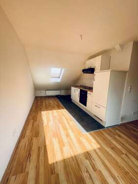 Foto - Wohnung zum Mieten in Landau 350,00 € 25.19 m²