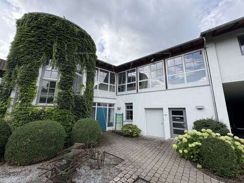 Foto - Büro in Backnang 1.056,00 € 132 m²