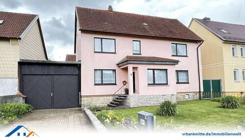 Foto - Haus zum Kaufen in Am Ohmberg 79.000,00 € 196 m²