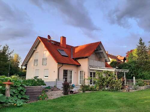Foto - Haus zum Kaufen in Reckendorf 585.000,00 € 179 m²