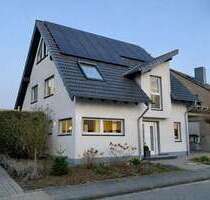 Haus zum Mieten in Kleinenbroich 3.450,00 € 200 m²