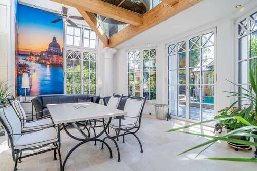 Foto - Haus zum Kaufen in Neubeuern 1.590.000,00 € 248 m²