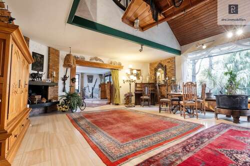 Foto - Haus zum Kaufen in Düsseldorf 1.280.000,00 € 600 m²