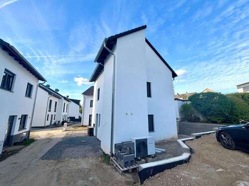 Foto - Haus zum Kaufen in Solingen 439.000,00 € 98 m²