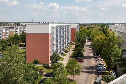 Foto - Wohnung zum Mieten in Halle (Saale) 291,06 € 48.51 m²