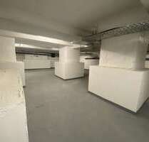 Halle in Berlin 1.523,90 € 217.7 m²