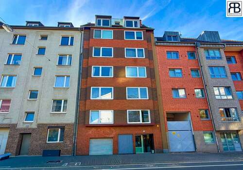 Foto - Haus zum Kaufen in Düsseldorf 1.000.000,00 € 226 m²