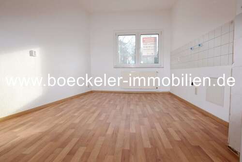 Foto - Wohnung zum Mieten in Naumburg 305,00 € 46.67 m²