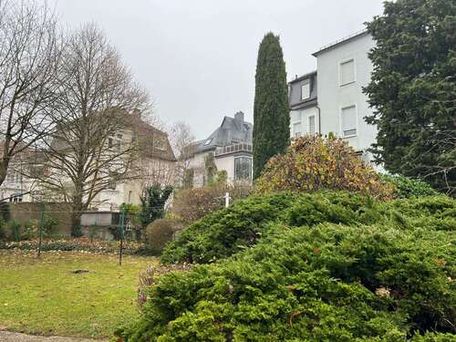 Foto - Haus zum Kaufen in Wiesbaden 1.690.000,00 € 250 m²