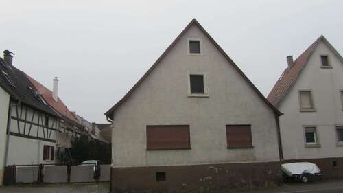 Foto - Haus zum Kaufen in Dettenheim 180.000,00 € 140 m²