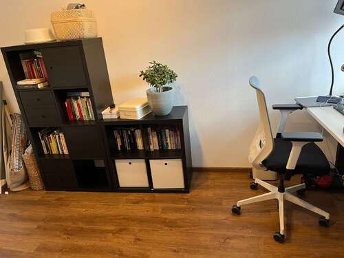 Foto - Büro in Köln 596,00 € 21 m² - 596,00&nbsp;EUR Kaltmiete, ca.&nbsp; 21,00&nbsp;m&sup2;