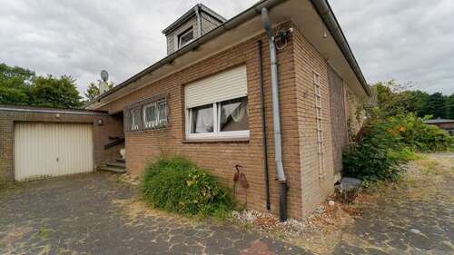 Foto - Haus zum Kaufen in Emmerich am Rhein 269.000,00 € 114 m²