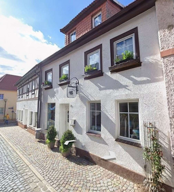 Foto - Haus zum Kaufen in Harzgerode 100.000,00 € 143 m²