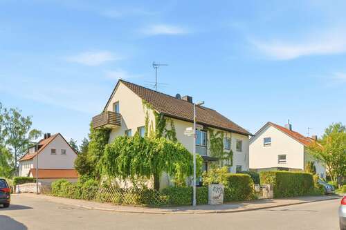 Foto - Haus zum Kaufen in Böblingen 699.000,00 € 226 m²