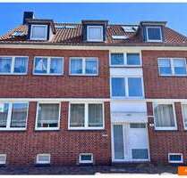 Haus zum Kaufen in Cuxhaven 1.100.000,00 € 370 m²