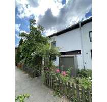 Haus zum Kaufen in Hamburg Neuenfelde 319.000,00 € 160 m² - Hamburg / Neuenfelde