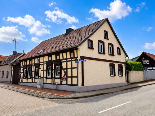Foto - Haus zum Kaufen in Klötze 125.000,00 € 163 m²