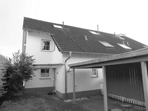 Foto - Haus zum Kaufen in Solms 359.000,00 € 130 m²
