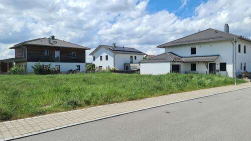 Foto - Grundstück zu verkaufen in Langquaid 209.000,00 € 599 m²
