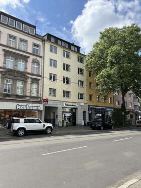 Foto - Einzelhandel in Düsseldorf 2.000,00 € 96 m²