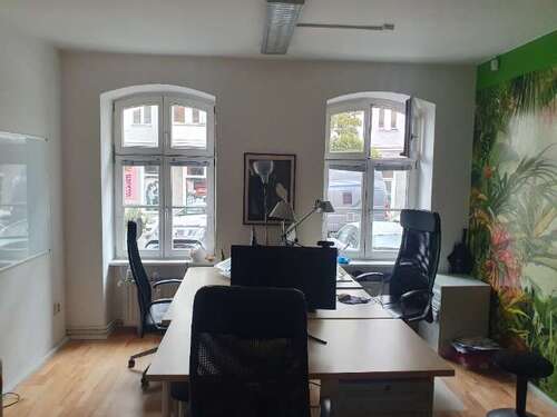 Foto - Büro in Berlin 900,00 € 38 m² - 900,00&nbsp;EUR Kaltmiete, ca.&nbsp; 38,00&nbsp;m&sup2;
