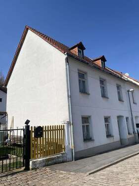 Foto - Haus zum Kaufen in Gößnitz 35.000,00 € 128.85 m²