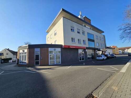 Foto - Wohnung zum Mieten in Morlautern 995,00 € 125 m²