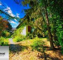 Haus zum Kaufen in Berlin 1.050.000,00 € 300 m²