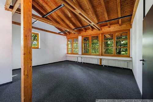 Foto - Büro in Berg 1.990,00 € 135 m² - 1.990,00&nbsp;EUR Kaltmiete, ca.&nbsp; 135,00&nbsp;m&sup2;